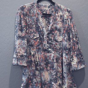 Avenue - 3/4 rolled sleeve blouse